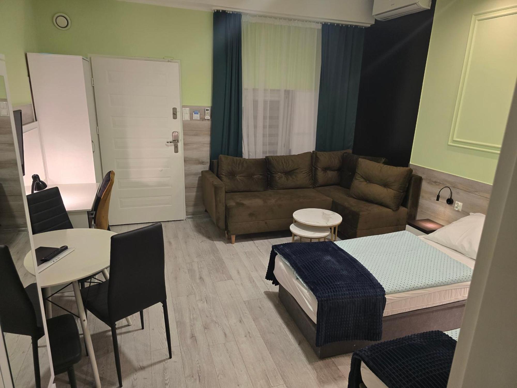 Eldom-Noclegi Rogozinska 29E Wągrowiec Exteriér fotografie